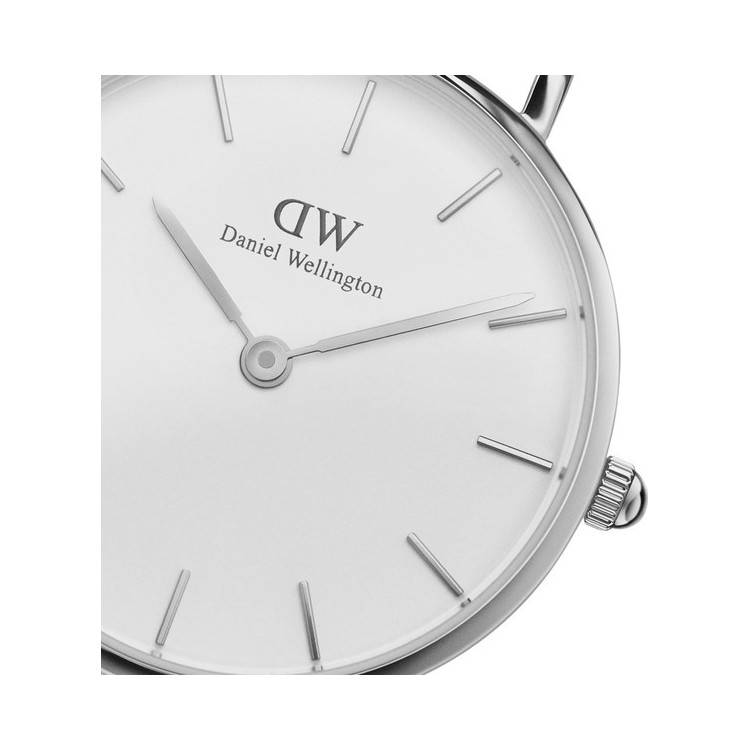 Daniel Wellington Classic Petite Sterling 28mm