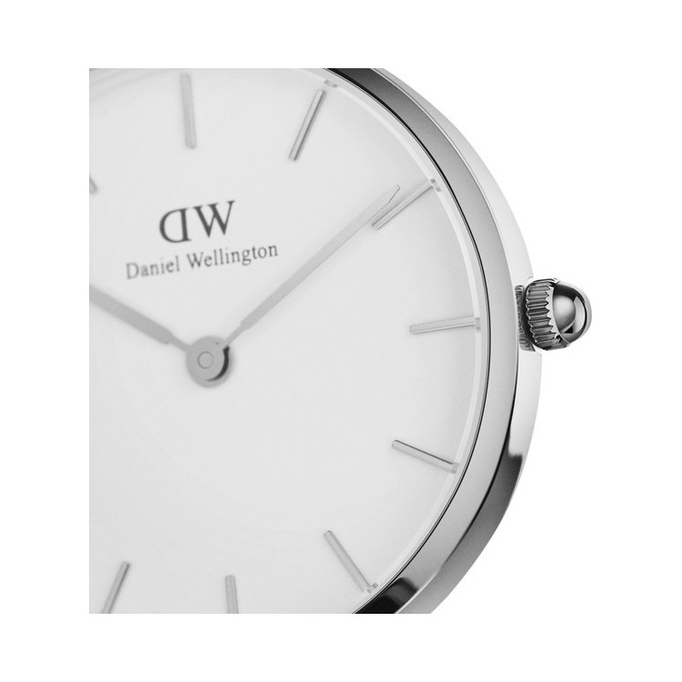 Daniel Wellington Classic Petite Sterling 28mm